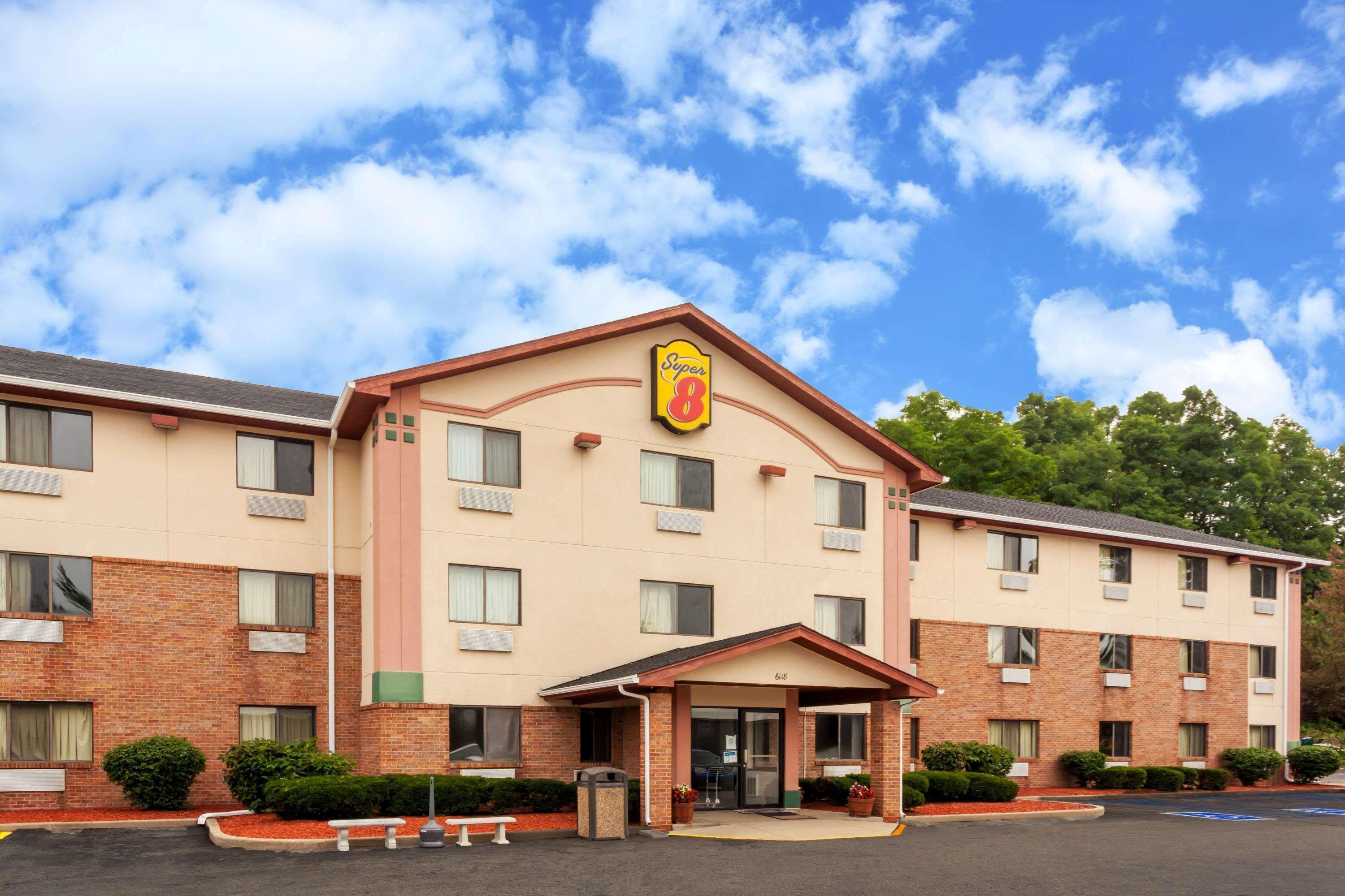 Oyo Hotel Portage I-94 מראה חיצוני תמונה
